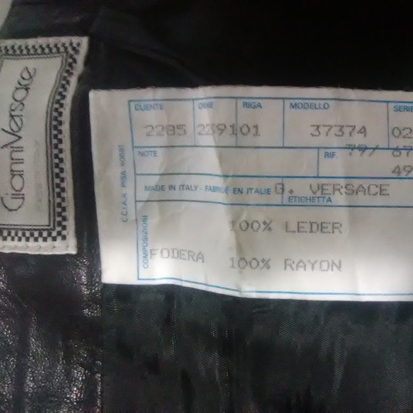 GIANNI VERSACE Vintage Black Leather Skirt Size 42 - Picture 6 of 7